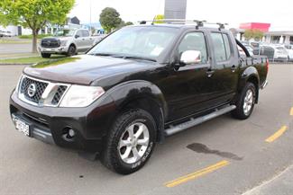 2010 Nissan Navara - Thumbnail